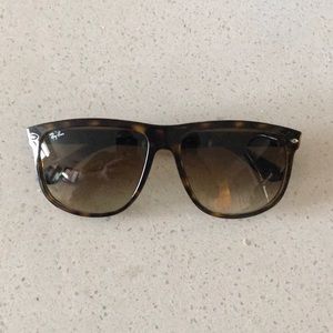 Ray Ban RB4147 ‘Boyfriend’ 60mm sunglasses